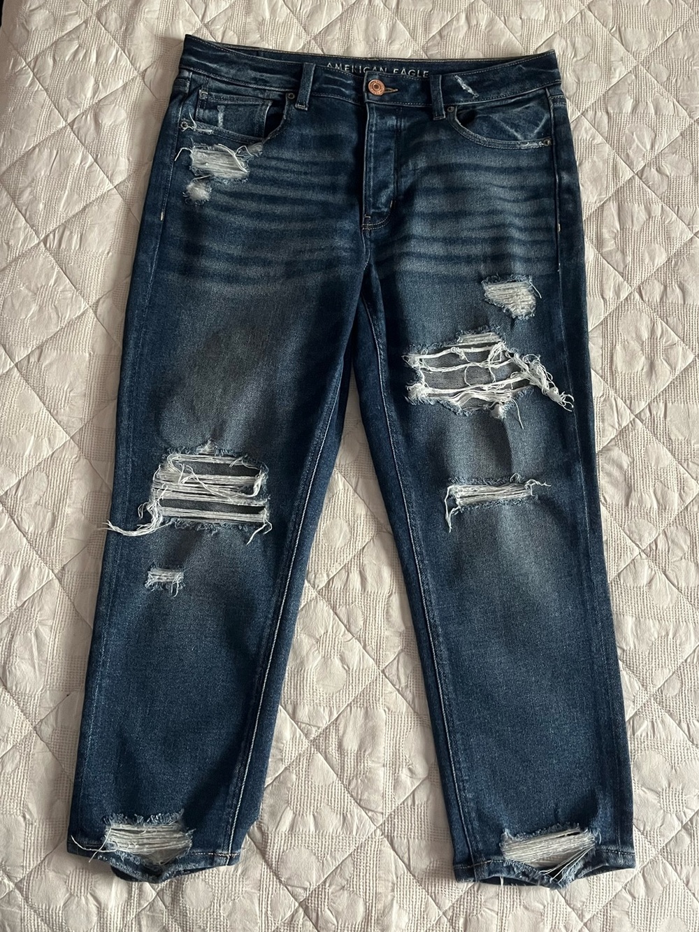 American Eagle Tomgirl Dark Blue Distressed Jeans Size 8 - Picture 3 of 9